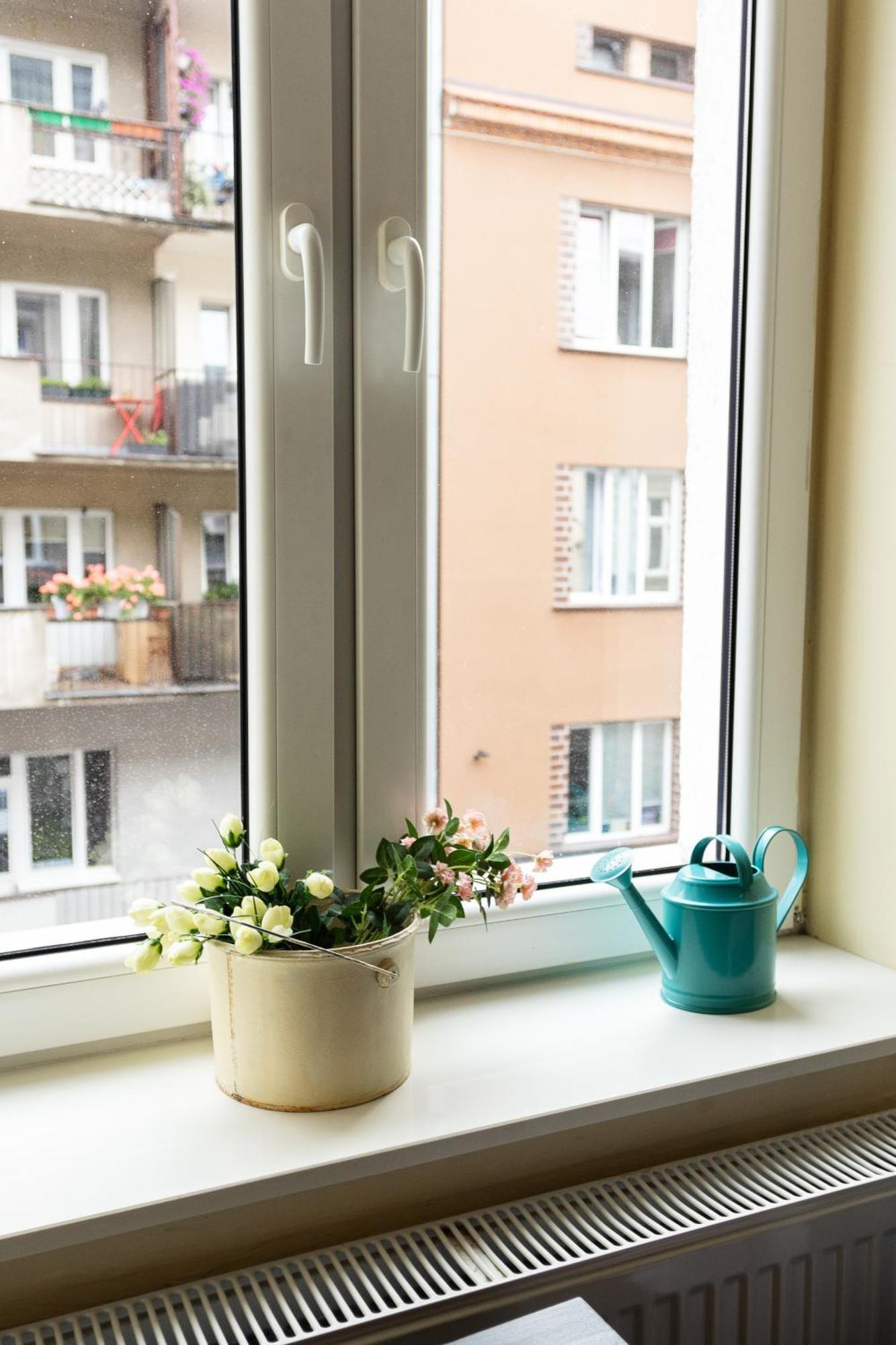 Homely 4 Bedroom Apartment - Old Town - By Upstairs Kraków Zewnętrze zdjęcie